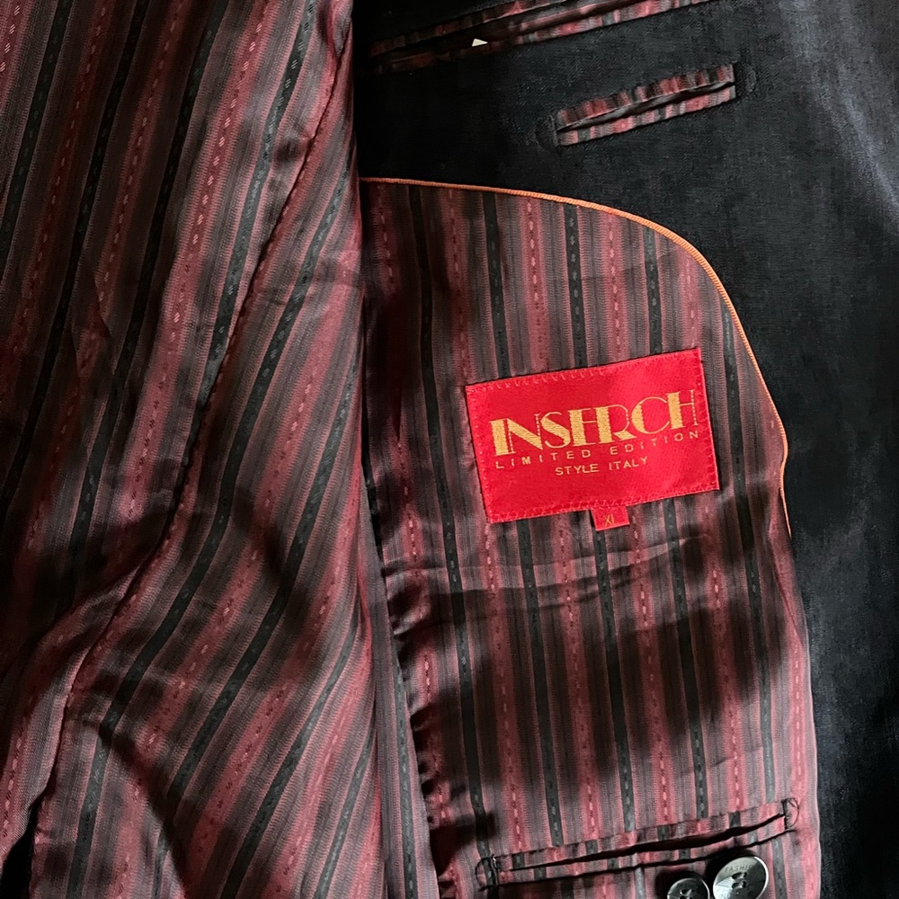 Black & Red Inserch Jacket - Picture 4 of 6